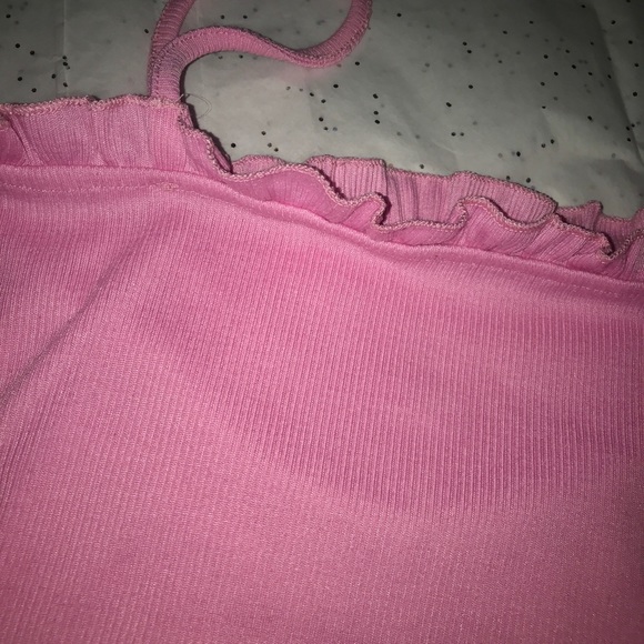 hot pink top🛍 - Picture 3 of 5